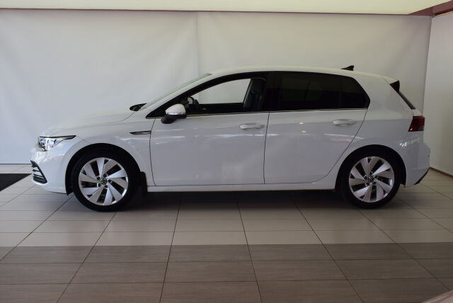 VOLKSWAGEN Golf 2020 First Edition Style 1,5 eTSI 110 kW (MHEV) DSG-automaatti