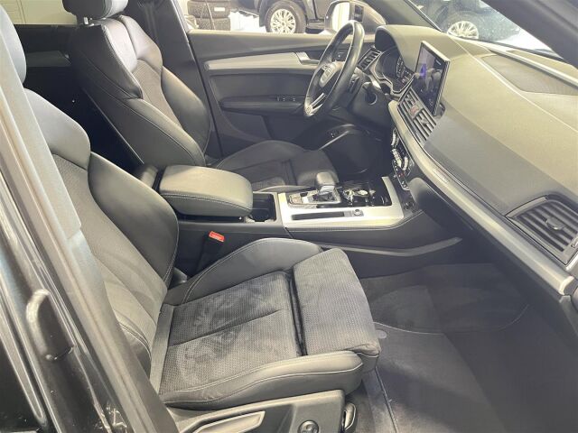 AUDI Q5 2021 S line 55 TFSI e 270 kW quattro S tronic Electrified Edition / 1-om / Takuu /