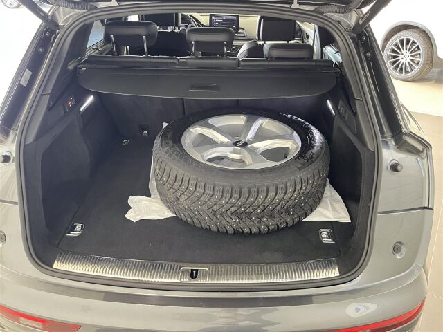AUDI Q5 2021 S line 55 TFSI e 270 kW quattro S tronic Electrified Edition / 1-om / Takuu /