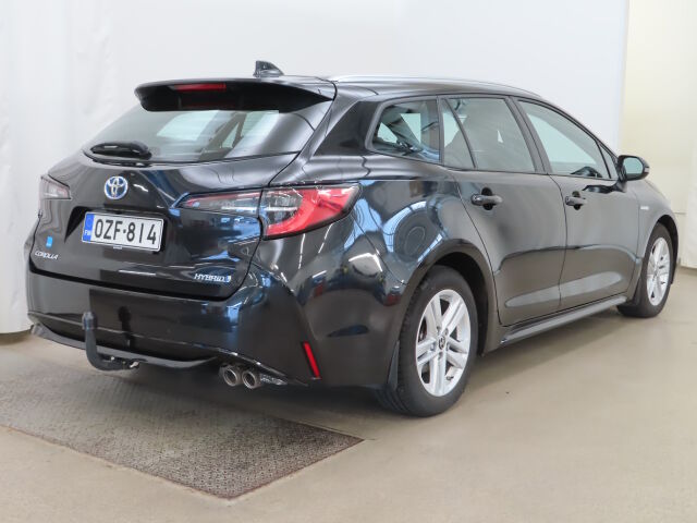Toyota Corolla 2021 Touring Sports 2,0 Hybrid Active Edition