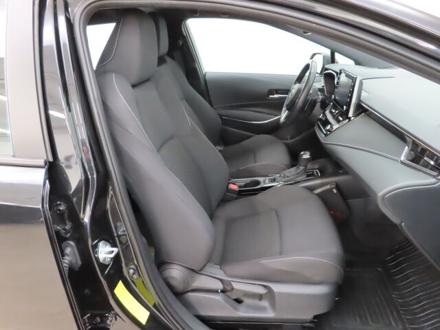 Toyota Corolla 2021 Touring Sports 2,0 Hybrid Active Edition