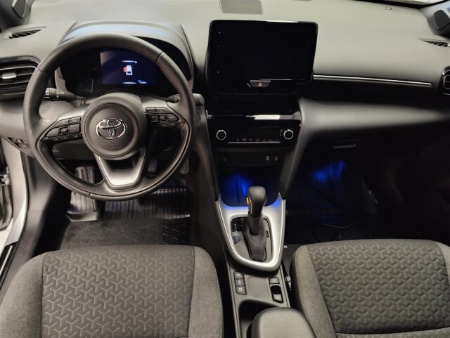 TOYOTA Yaris Cross 2022 1,5 Hybrid Intense
