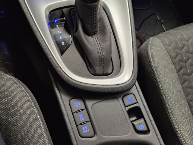 TOYOTA Yaris Cross 2022 1,5 Hybrid Intense