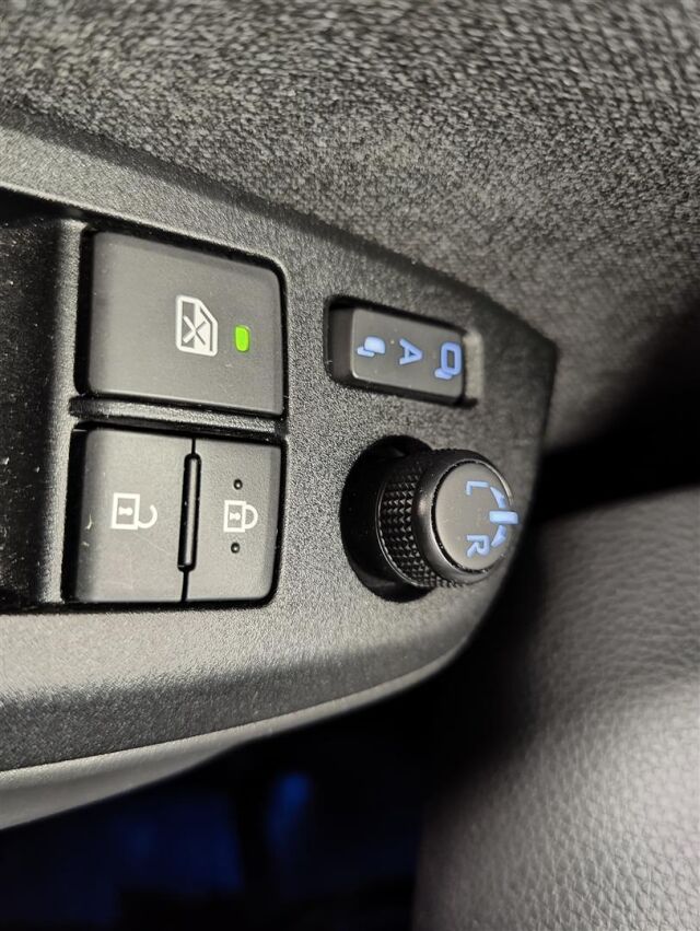 TOYOTA Yaris Cross 2022 1,5 Hybrid Intense