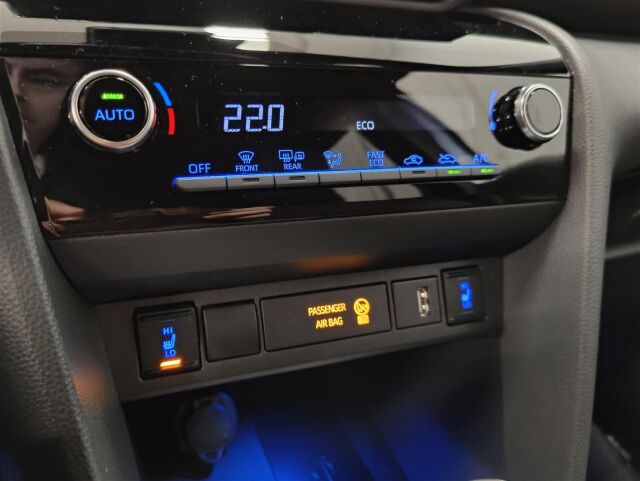TOYOTA Yaris Cross 2022 1,5 Hybrid Intense