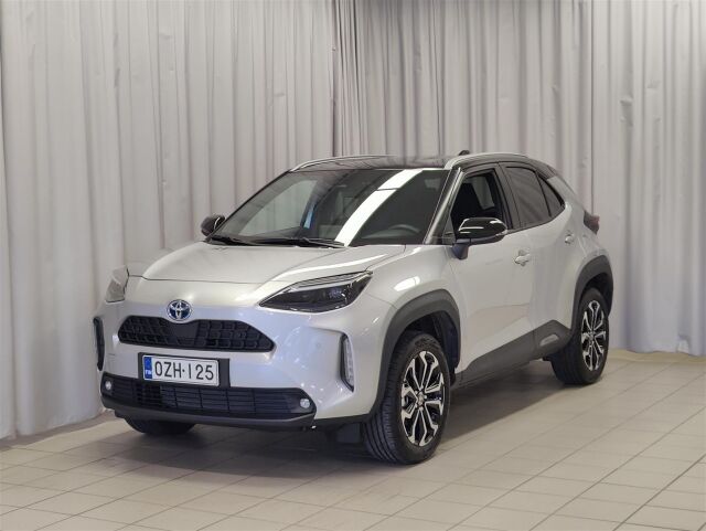 TOYOTA Yaris Cross 2022 1,5 Hybrid Intense