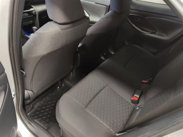 TOYOTA Yaris Cross 2022 1,5 Hybrid Intense
