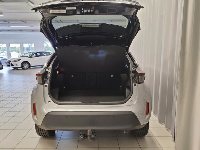 TOYOTA Yaris Cross 2022 1,5 Hybrid Intense