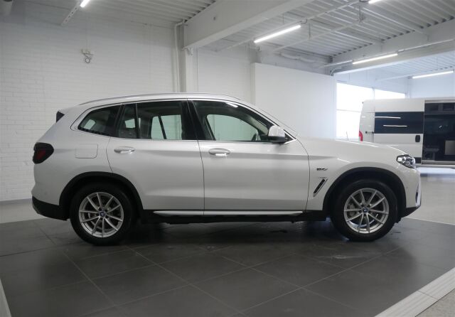 BMW X3 2022 G01 xDrive 30e A Charged Edition