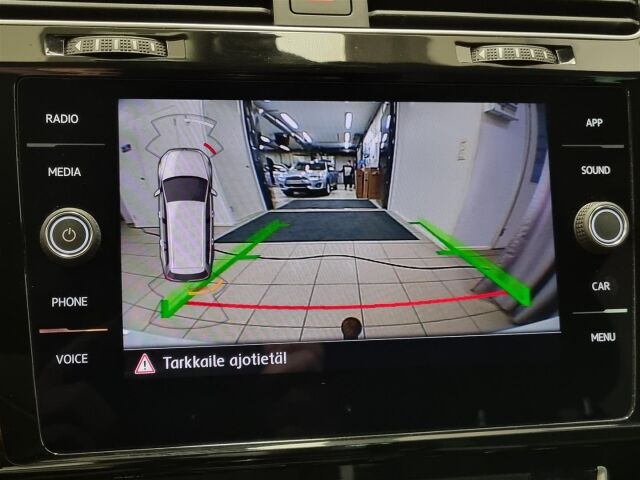 VOLKSWAGEN Golf 2019 Variant  R-Line  1,5 TSI EVO 96 kW (130 hv) / ACC / Vetokoukku / P-Kamera /