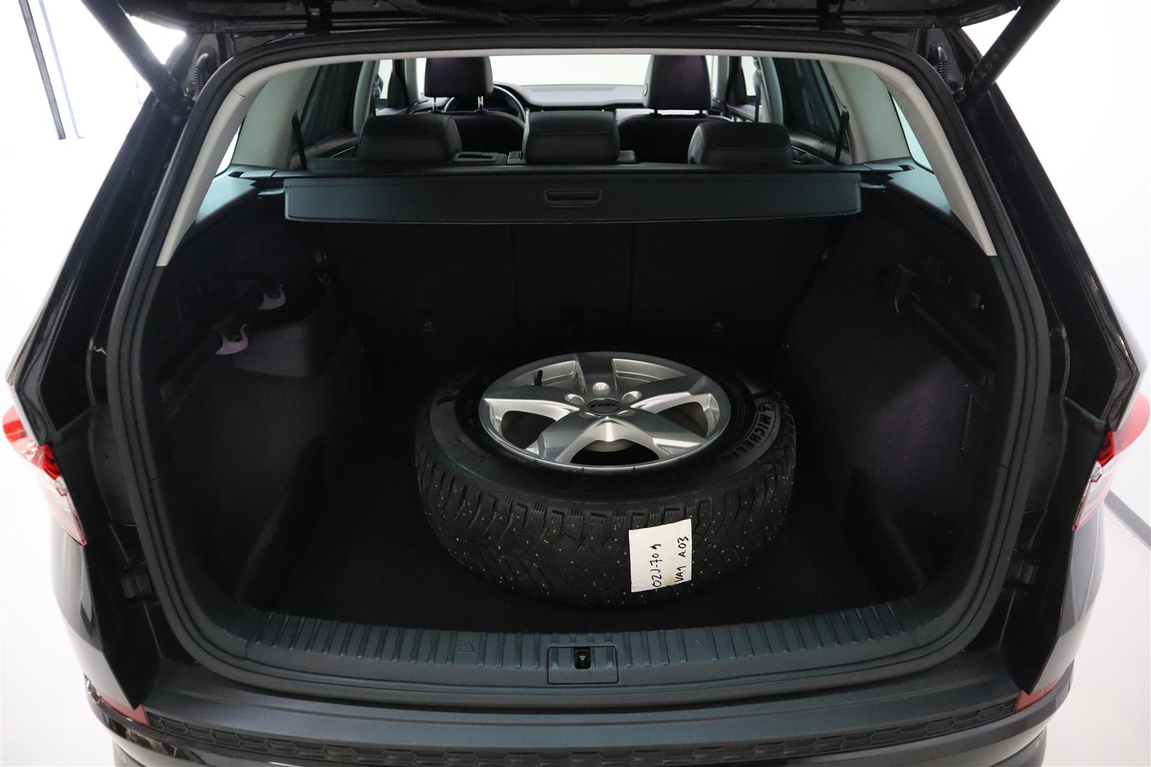Skoda Kodiaq 2022, photo 6/28
