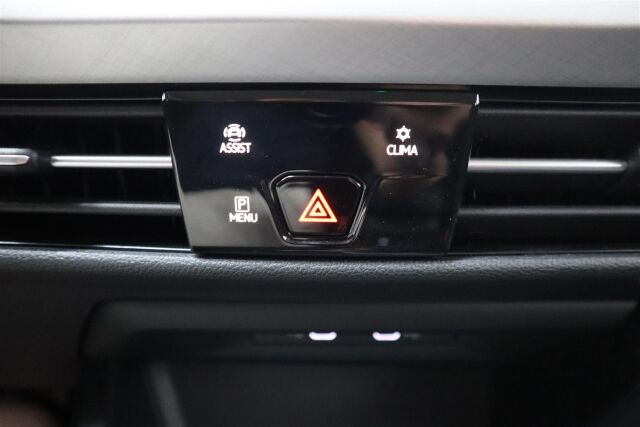 VOLKSWAGEN Golf 2022 Variant Comfort 2,0 TDI SCR 85 kW DSG-automaatti