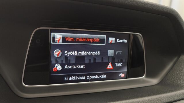 MERCEDES-BENZ E 2013 200 BE T A   * Moottorinlämmitin *