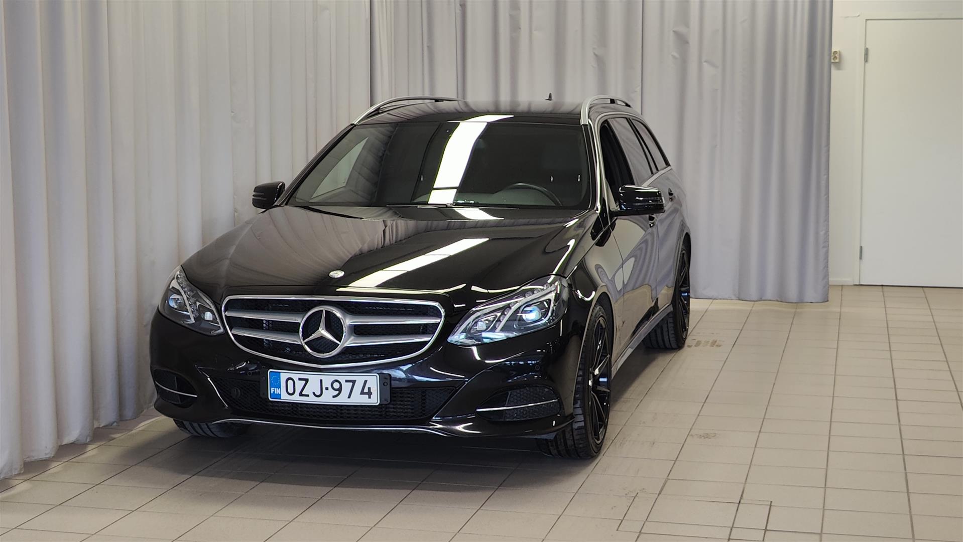 Mercedes-Benz E 200 BE T A 2013, kuva 2/19
