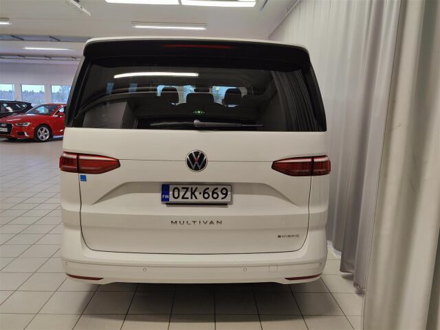 VOLKSWAGEN Multivan 2023 eHybrid 160kW DSG-automaatti (PHEV)