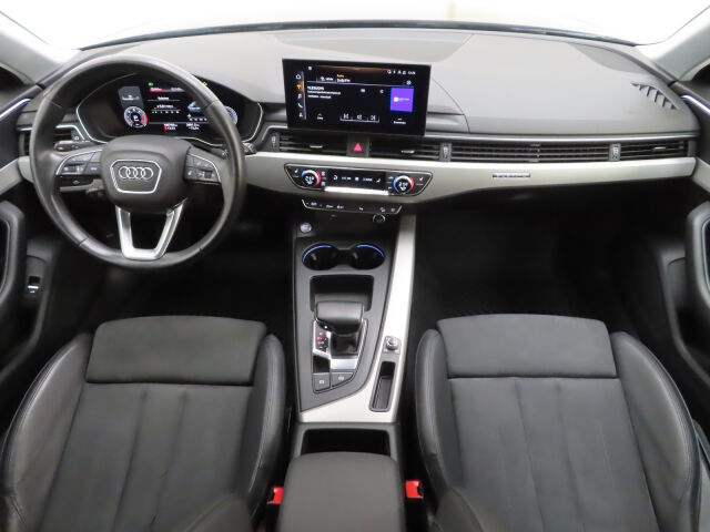 Audi A4 allroad quattro 2022 Business 40 TDI 150 kW MHEV quattro S tronic
