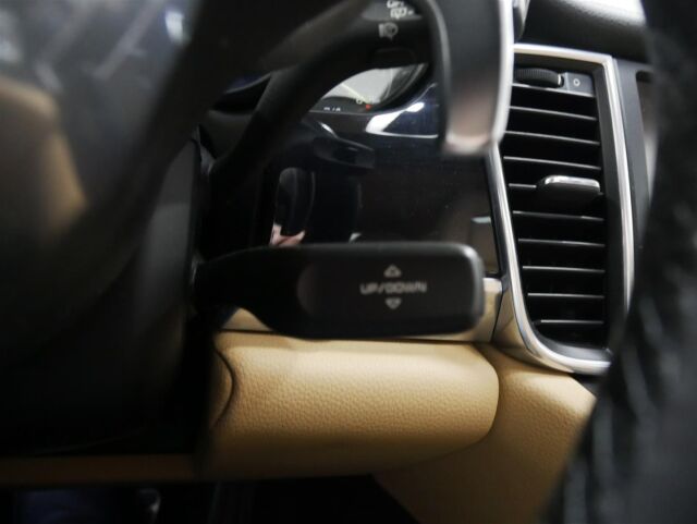 PORSCHE PANAMERA 2016 S E-Hybrid 333hv Plug-In Hybrid * Rek. 10/2015, Navi / Nahat / Kattoluukku*Huollettu yksilö*