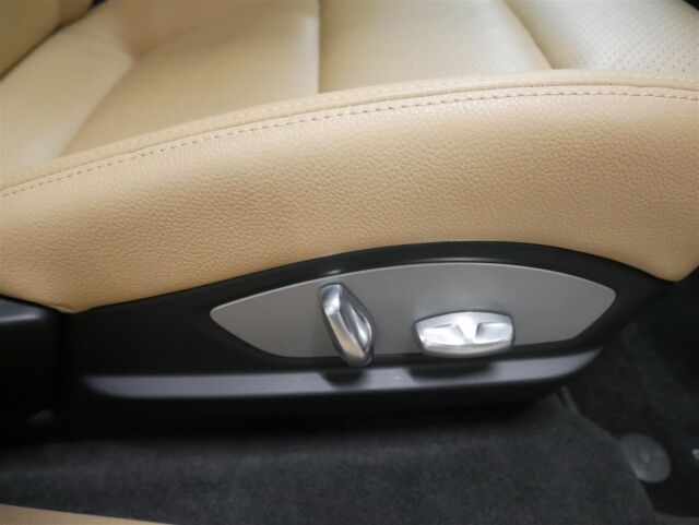 PORSCHE PANAMERA 2016 S E-Hybrid 333hv Plug-In Hybrid * Rek. 10/2015, Navi / Nahat / Kattoluukku*Huollettu yksilö*