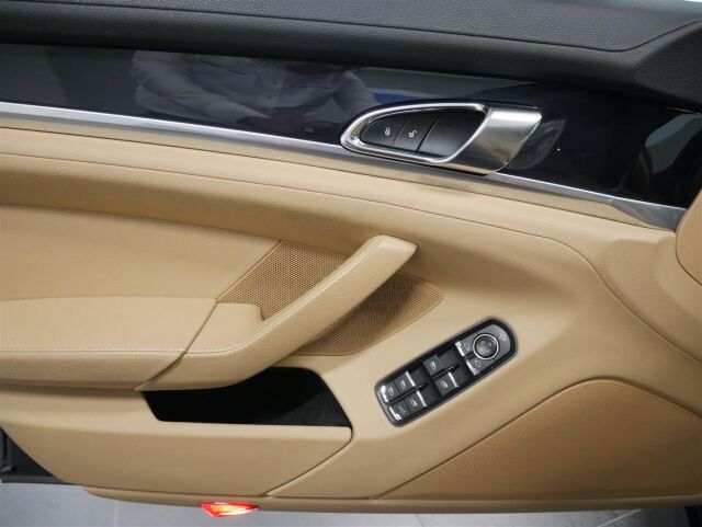 PORSCHE PANAMERA 2016 S E-Hybrid 333hv Plug-In Hybrid * Rek. 10/2015, *