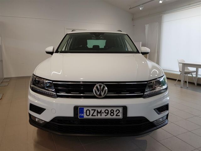 VOLKSWAGEN Tiguan 2018 Comfortline 1,4 TSI 110 kW (150 hv) 4MOTION DSG-automaatti Winter Edition