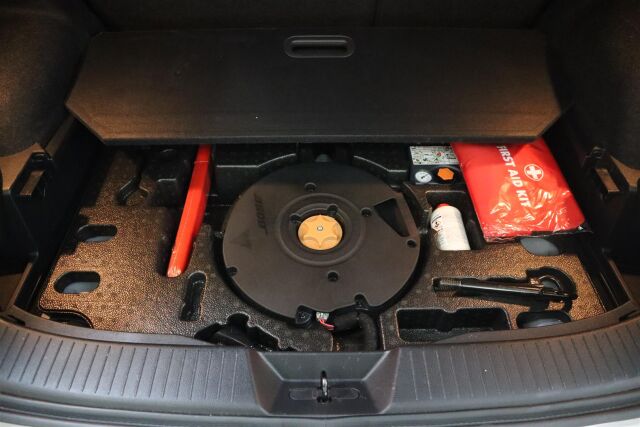 NISSAN Qashqai 2022 MHEV 158 Xtronic 2WD Tekna+ 2-tone