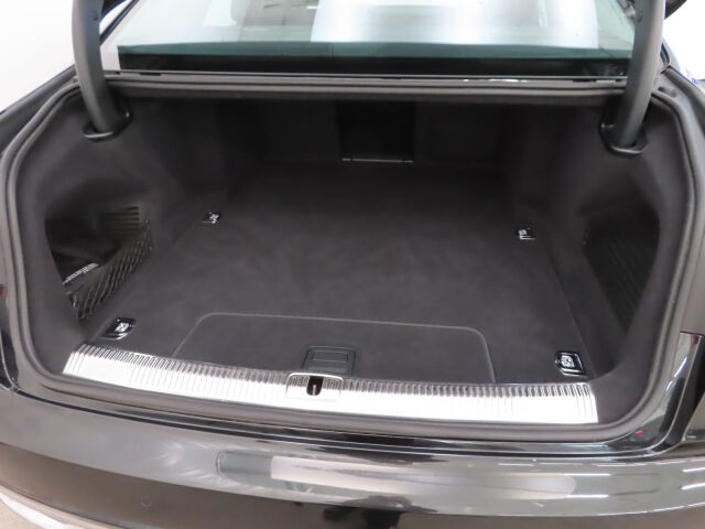Audi A8 2021 Sedan 60 TFSI e quattro tiptronic Plug-in Hybrid