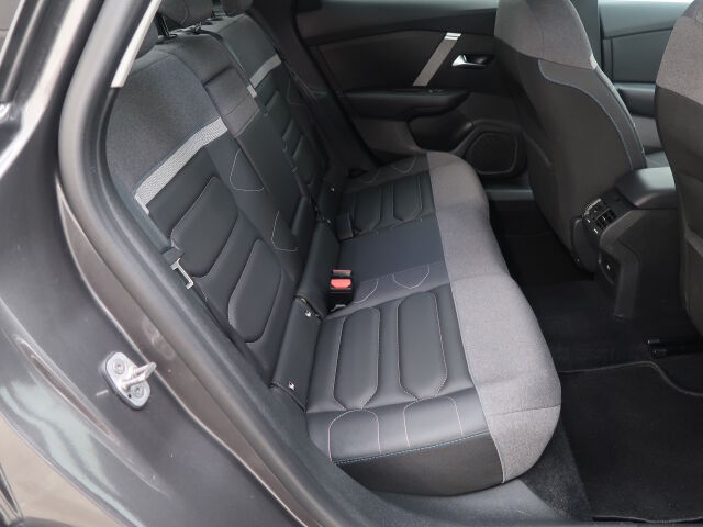 Citroen C4 X 2023 PureTech 130 Shine EAT8 Automaatti