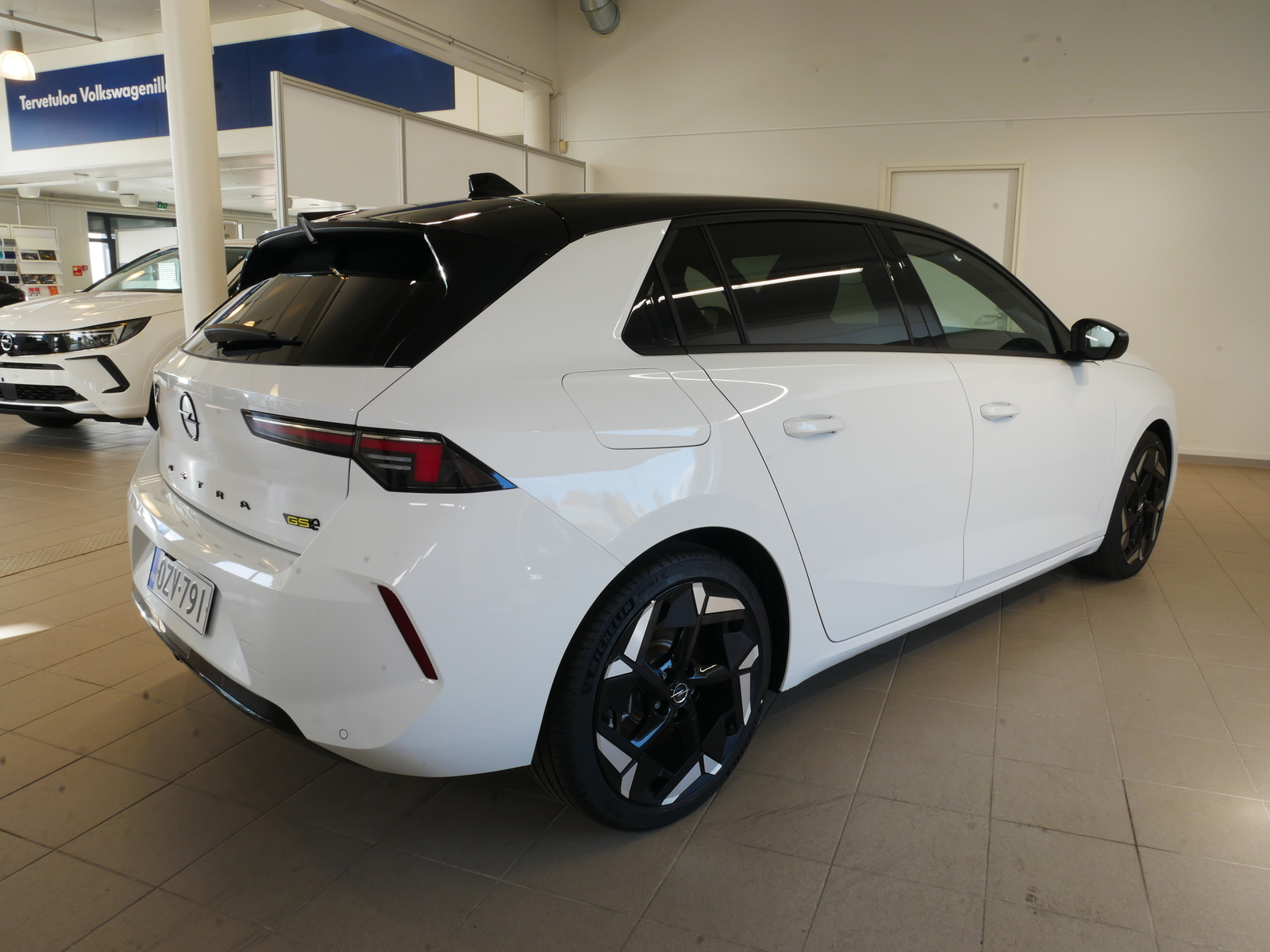 Opel Astra 5-ov GSe 225 A PHEV 2023, kuva 3/14