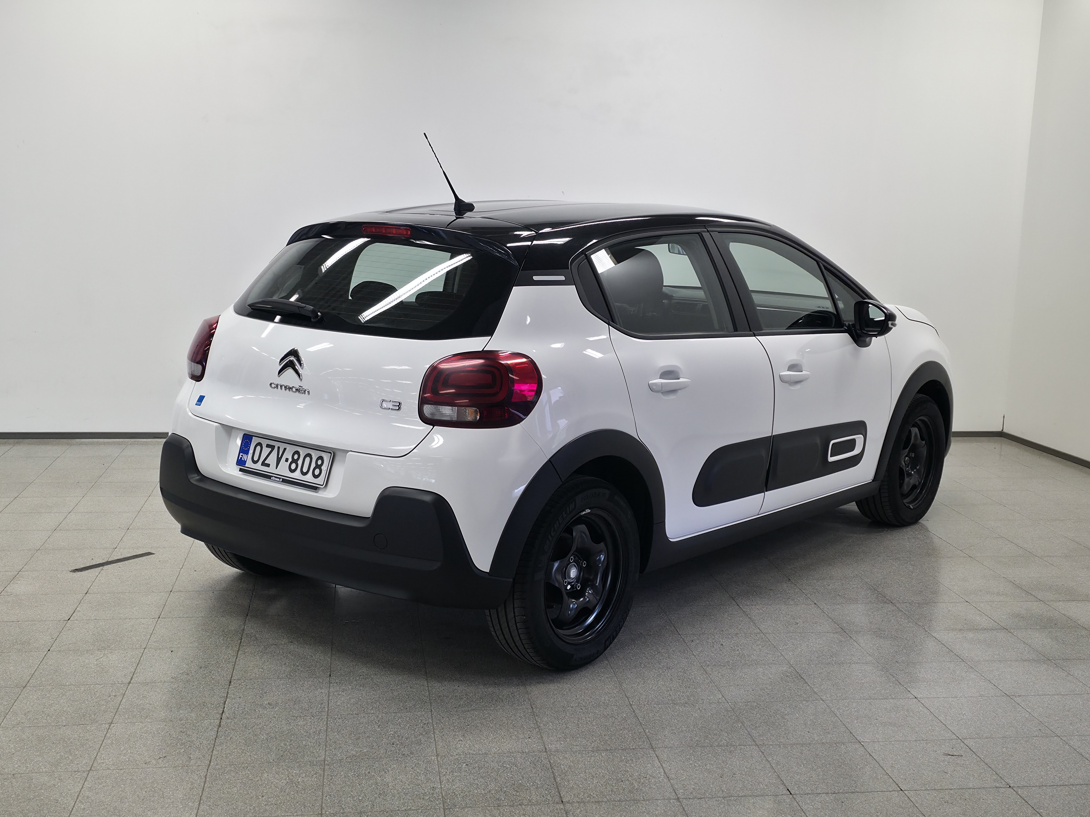 Citroen C3 PureTech 83 Joy 2023, kuva 3/8