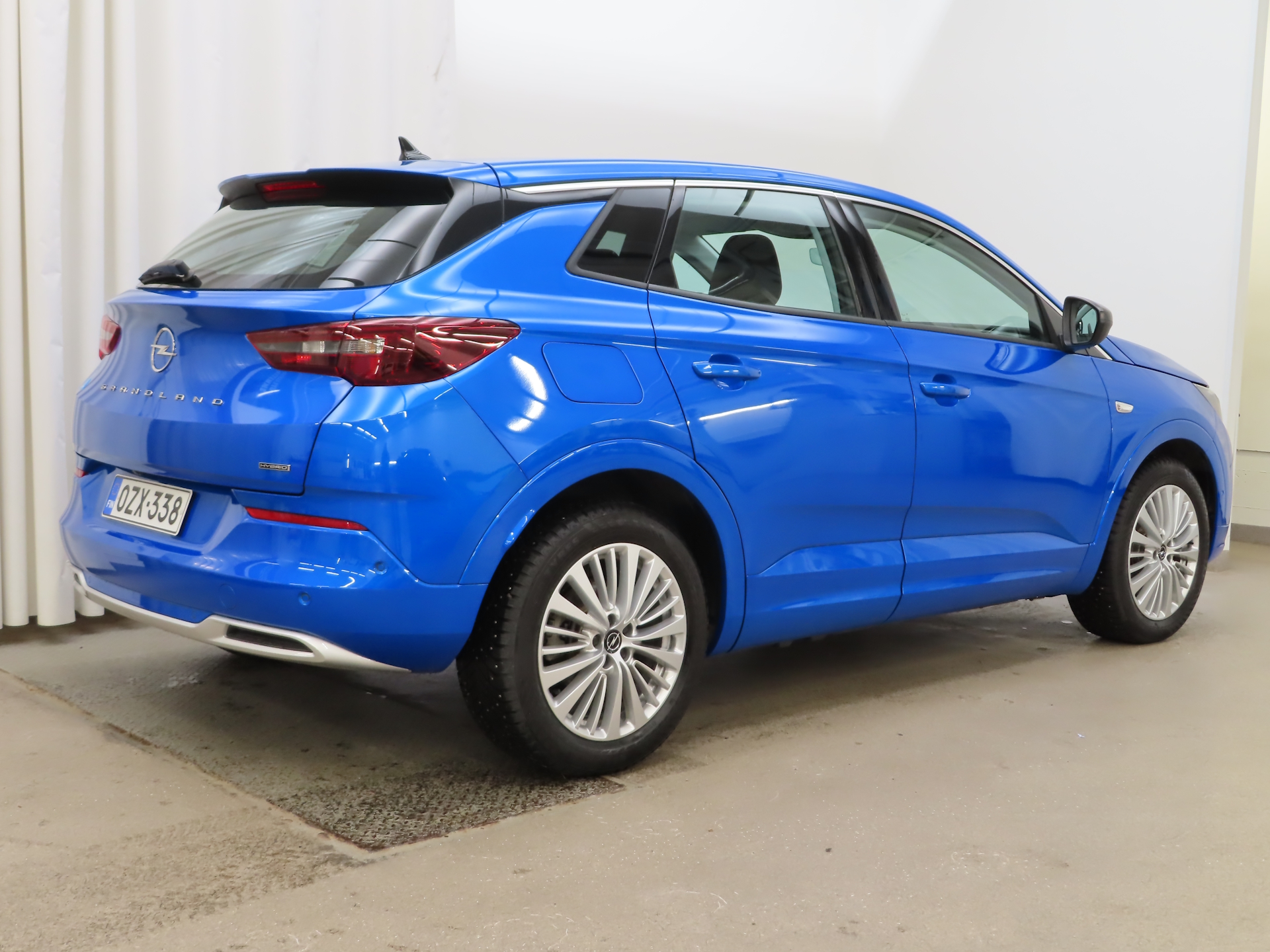 Opel Grandland 2023, kuva 4/11