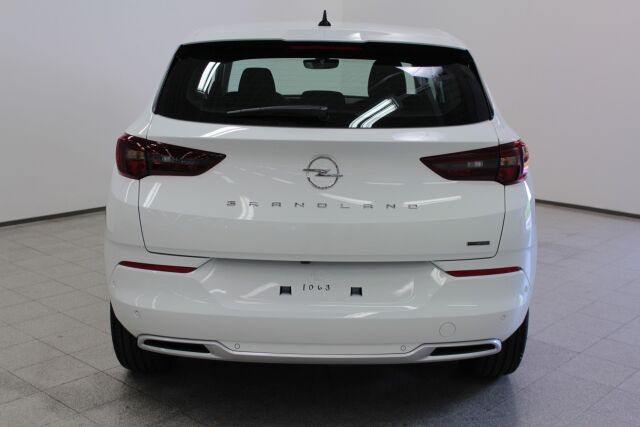 Opel Grandland 2023 Design&Tech 225 PHEV FWD A8