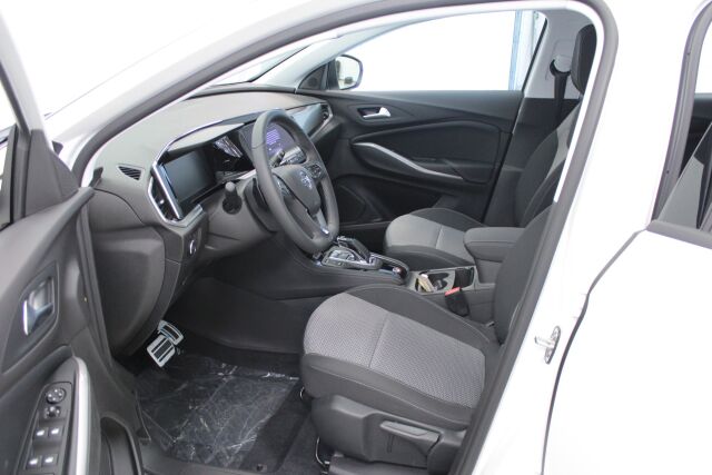 Opel Grandland 2023 Design&Tech 225 PHEV FWD A8