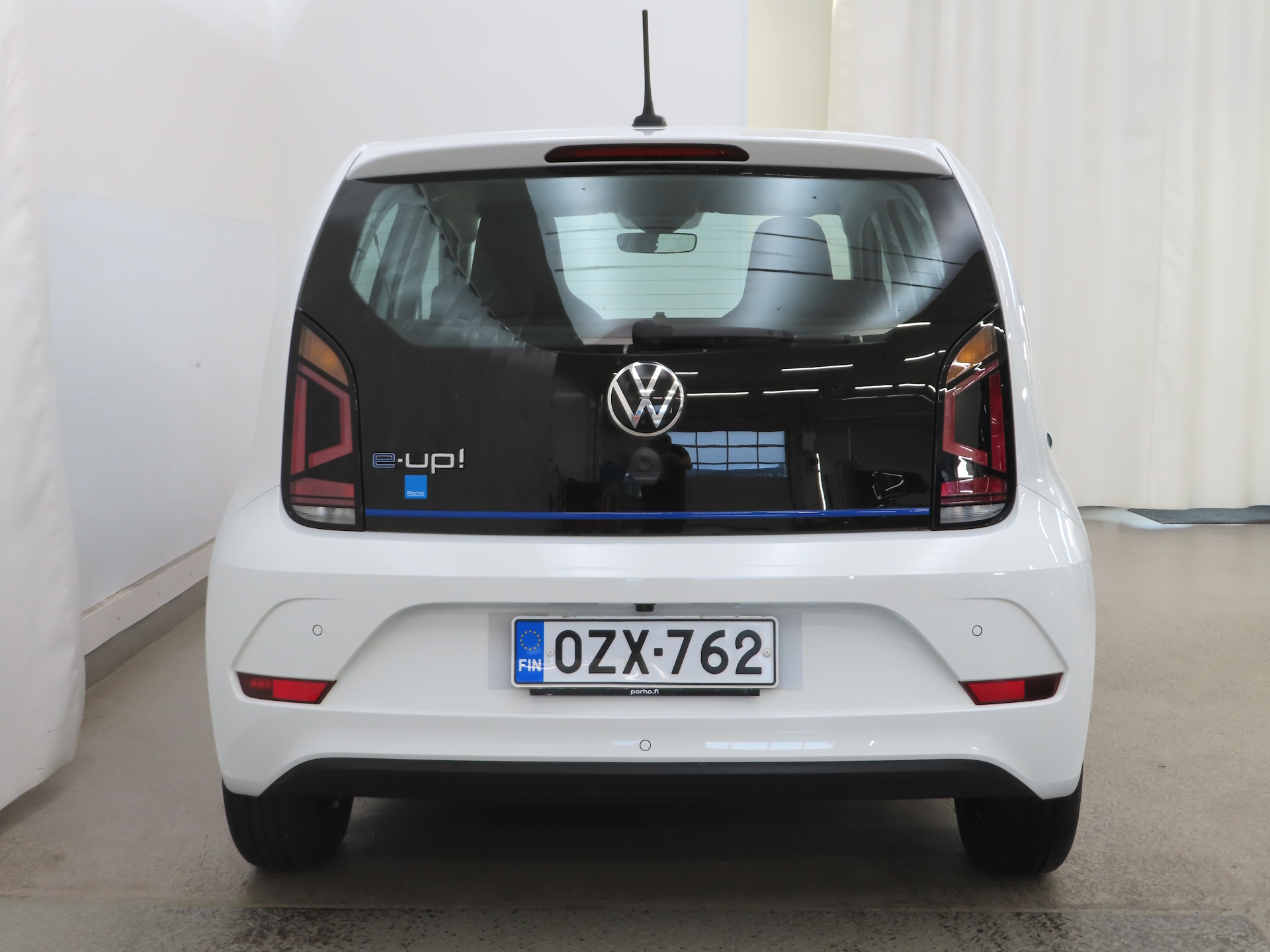 Volkswagen Up! e-up! 61 kW automaatti 2023, kuva 5/11
