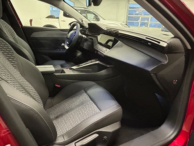 Peugeot 408 2026 Allure Launch Edition Hybrid 145 Automaatti