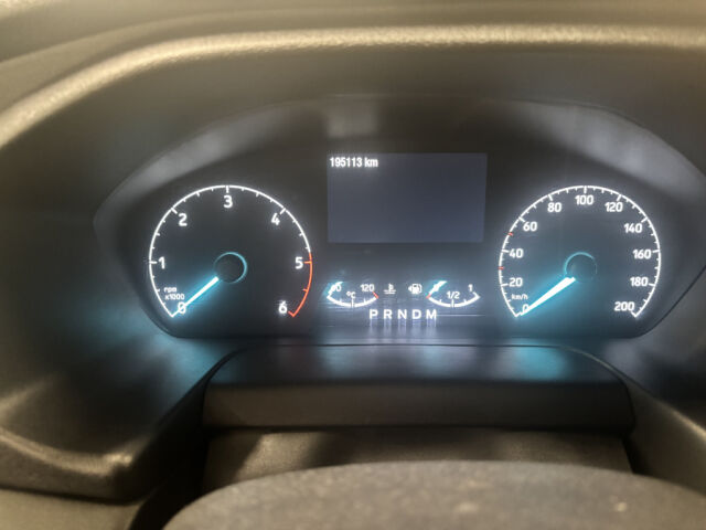 FORD Transit Custom 2019 2.0TDCI 170HV AUT L2H1 LIMITED SIS ALV! *LÄPIJUOSTAVA, *WEBASTO, *HYLLYT, *NÄYTTÖSOITIN, *KOUKKU