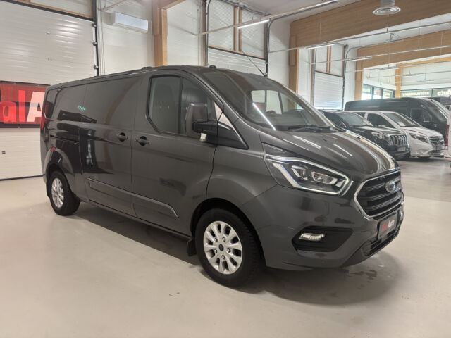FORD Transit Custom 2019 2.0TDCI 170HV AUT L2H1 LIMITED SIS ALV! *LÄPIJUOSTAVA, *WEBASTO, *HYLLYT, *NÄYTTÖSOITIN, *KOUKKU