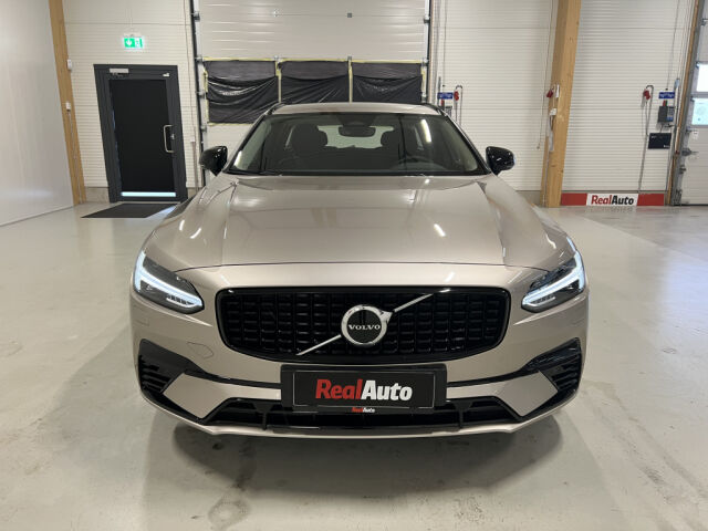 VOLVO V90 2023 T6 Recharge Long Range Dark Plus *Korkotarjous 0,99%  *Huollettu 6/25 *Koukku *Pilot Assist *Virtuaa