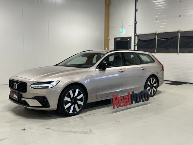 VOLVO V90 2023 T6 Recharge Long Range Dark Plus *Korkotarjous 0,99%  *Huollettu 6/25 *Koukku *Pilot Assist *Virtuaa