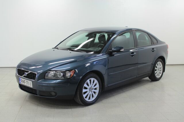 VOLVO S40 2006 2,4 Momentum BUSINESS