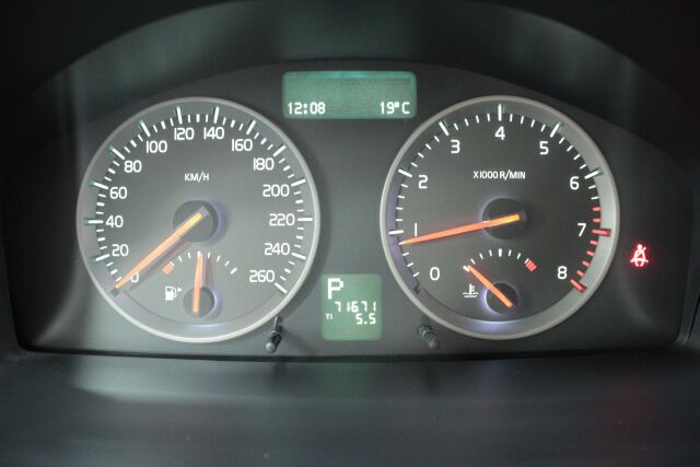 VOLVO S40 2006 2,4 Momentum BUSINESS