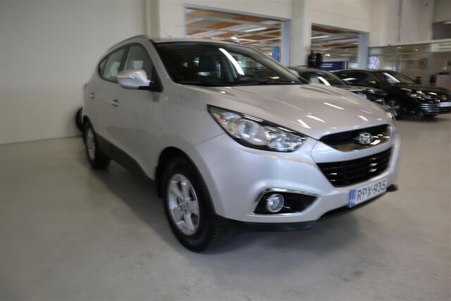 HYUNDAI ix35 2013 4wd 2,0 Mpi 120kW 5MT Comfort