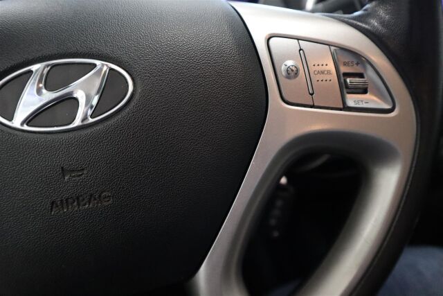 HYUNDAI ix35 2013 4wd 2,0 Mpi 120kW 5MT Comfort