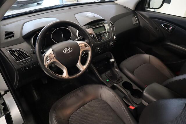 HYUNDAI ix35 2013 4wd 2,0 Mpi 120kW 5MT Comfort