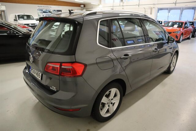 VOLKSWAGEN Golf Sportsvan 2017 Highline 1,4 TSI 92 kW (125 hv) DSG-automaatti