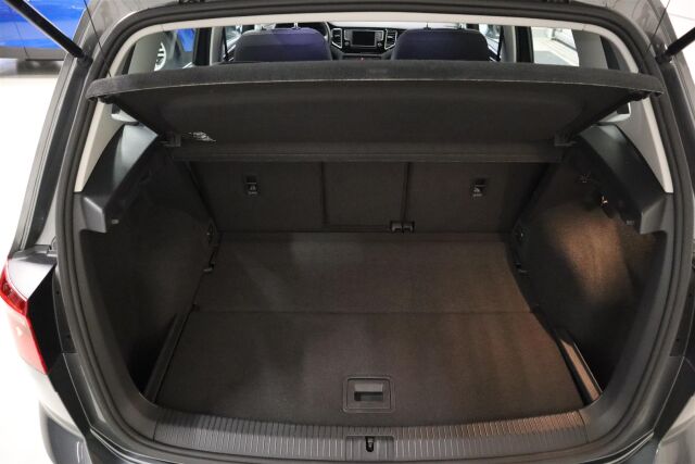 VOLKSWAGEN Golf Sportsvan 2017 Highline 1,4 TSI 92 kW (125 hv) DSG-automaatti
