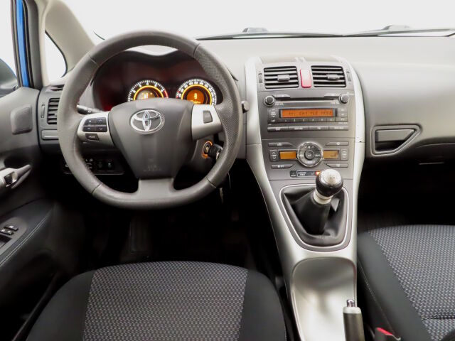 Toyota Auris 2010 1,33 Dual VVT-i Stop & Start Linea Sol 5ov