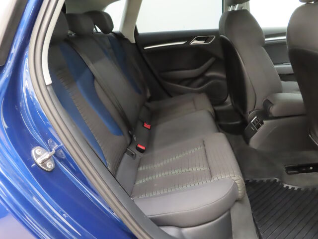 Audi A3 2014 Sportback Business Sport 1,4 TFSI COD 110 kW ultra S tronic