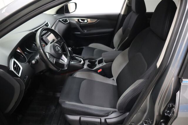 NISSAN Qashqai 2017 DIG-T 115 N-Connecta 2WD Xtronic