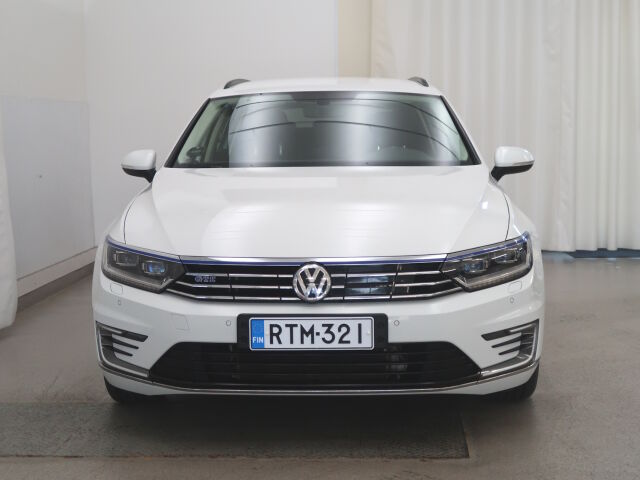 Volkswagen Passat 2018 Variant GTE Plug-In Hybrid 160 kW (218 hv) DSG-automaatti