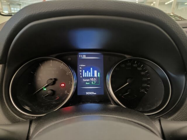 NISSAN Qashqai 2018 DIG-T 115 Acenta 2WD 6M/T* PÖRHÖ TURVA 12KK/ 20 TKM (590 e)